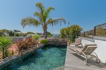 Whale Away Guest House