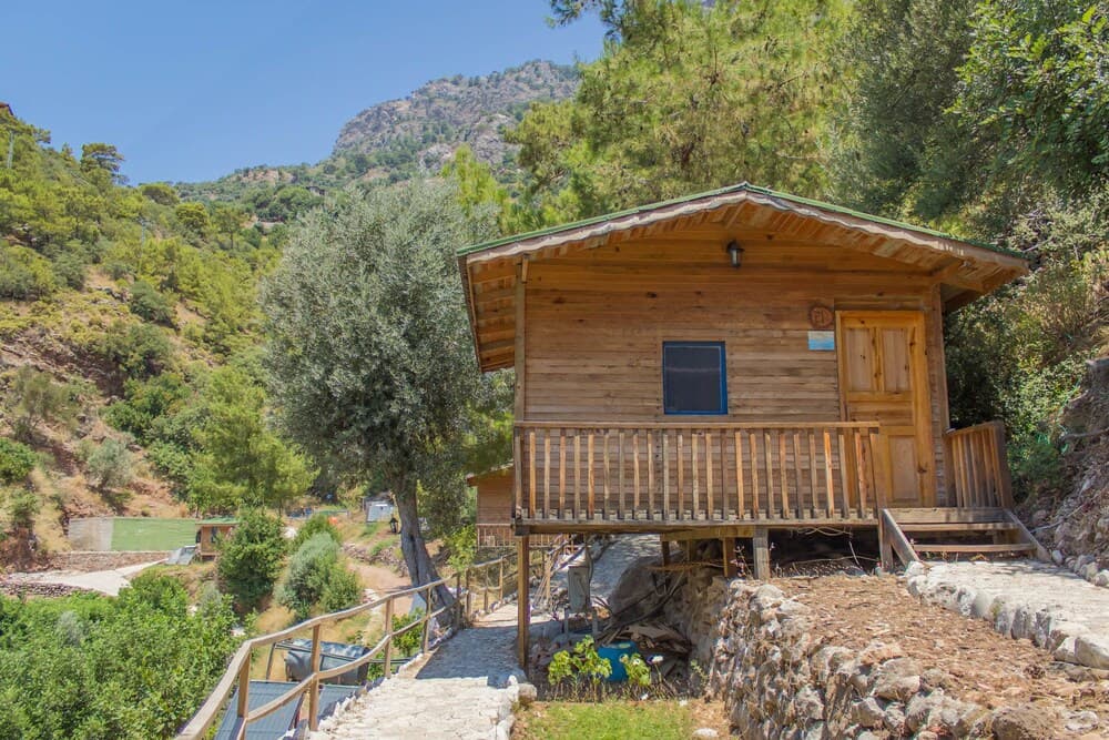 Helios Gunes Camping