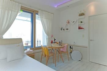 Gyeongju Full Garden Pension