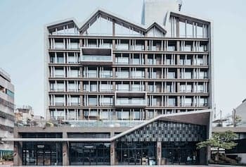 U.I.J Hotel & Hostel