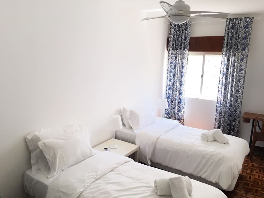 Lemon Tree Apartments