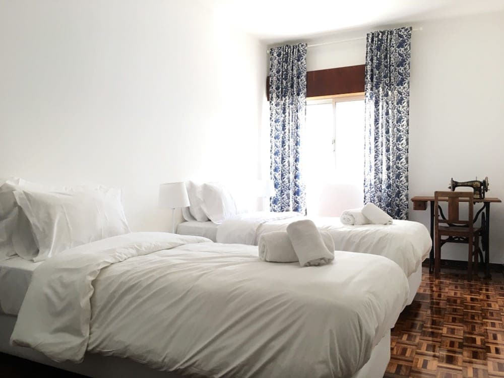 Lemon Tree Apartments