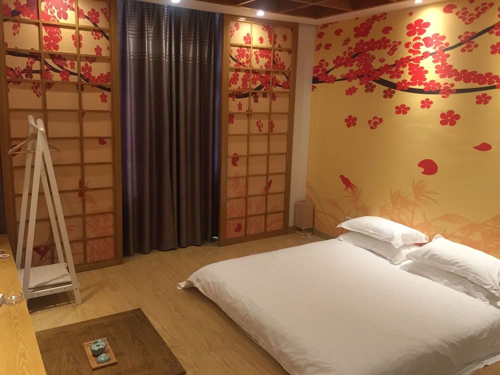 Huangshan Zuixiang Theme Hotel