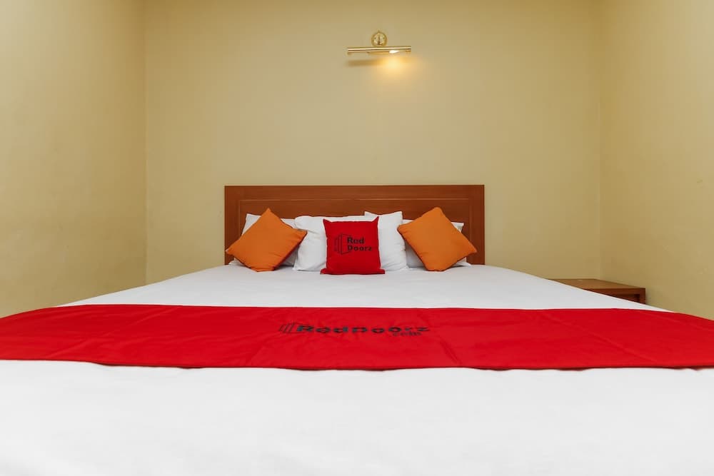 RedDoorz @ Desa Cijulang Sentul