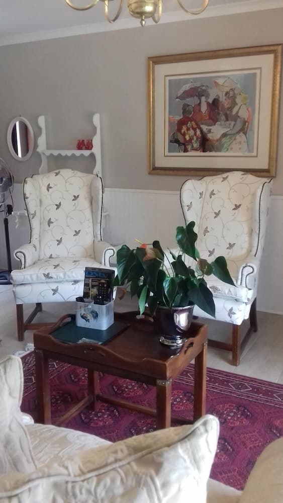 Mulligans Golf Lodge