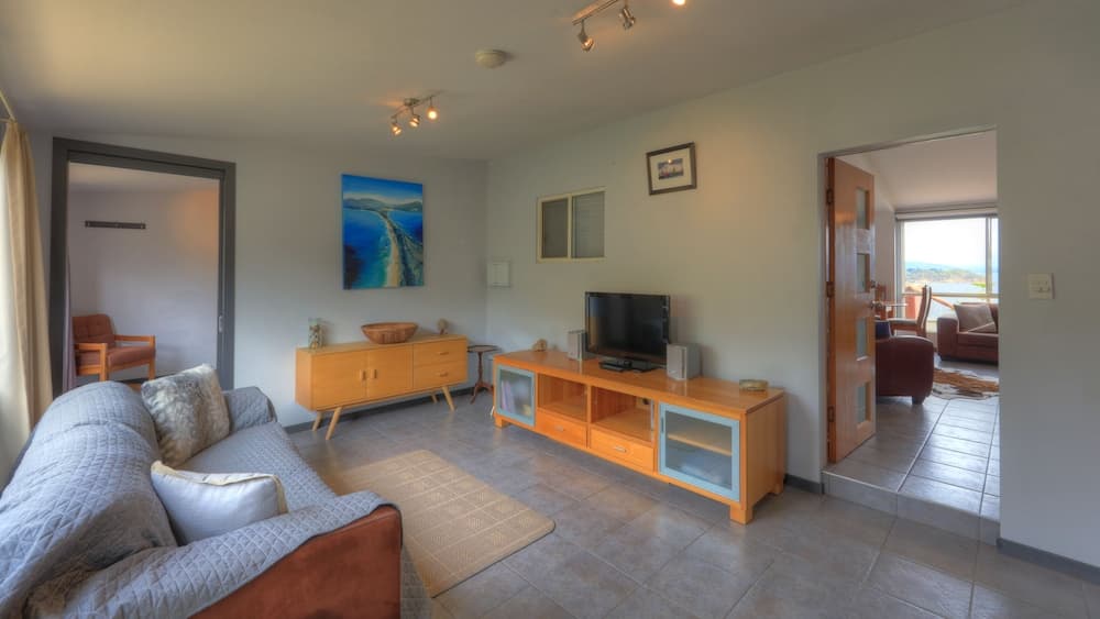 Discover Bruny Island Holiday Accommodation