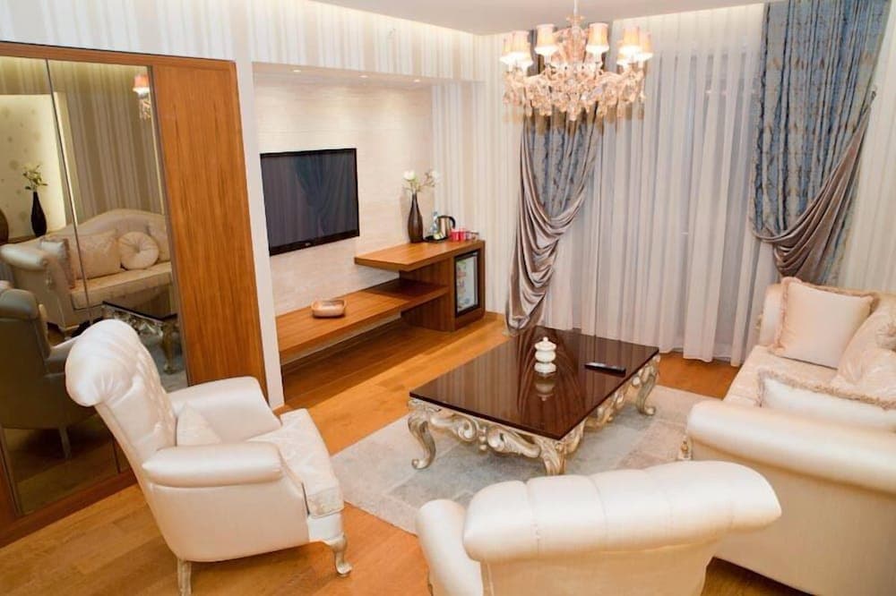 Reyhani Kasri - Special Class