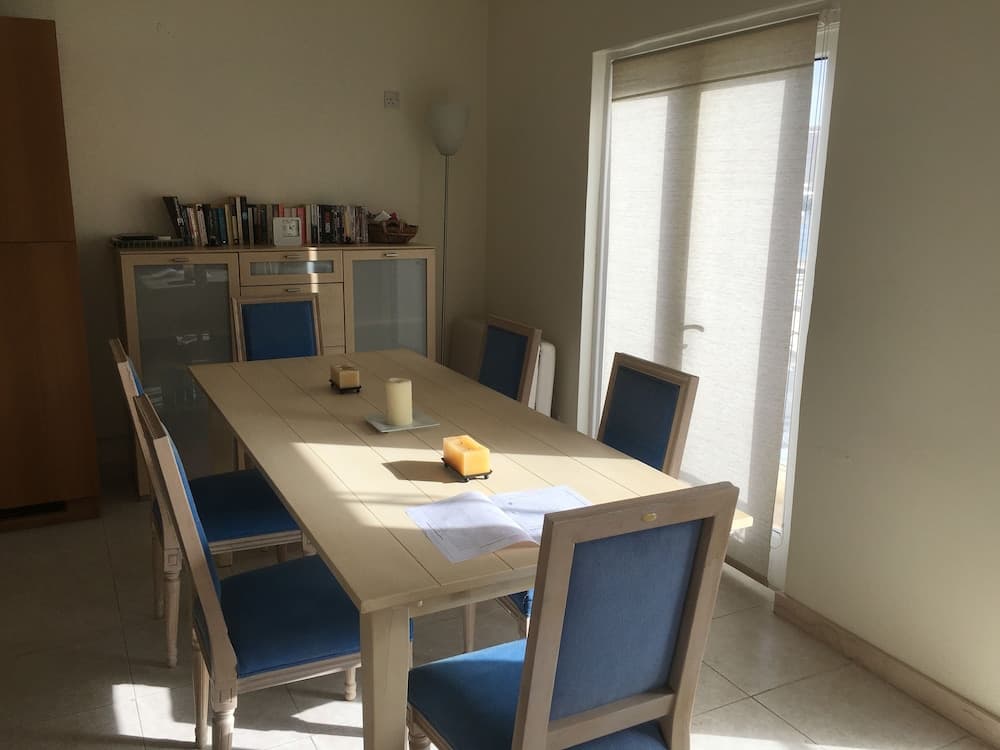 Senglea Seafront Apartment