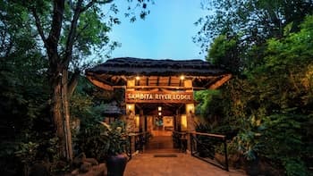 Sambiya River Lodge