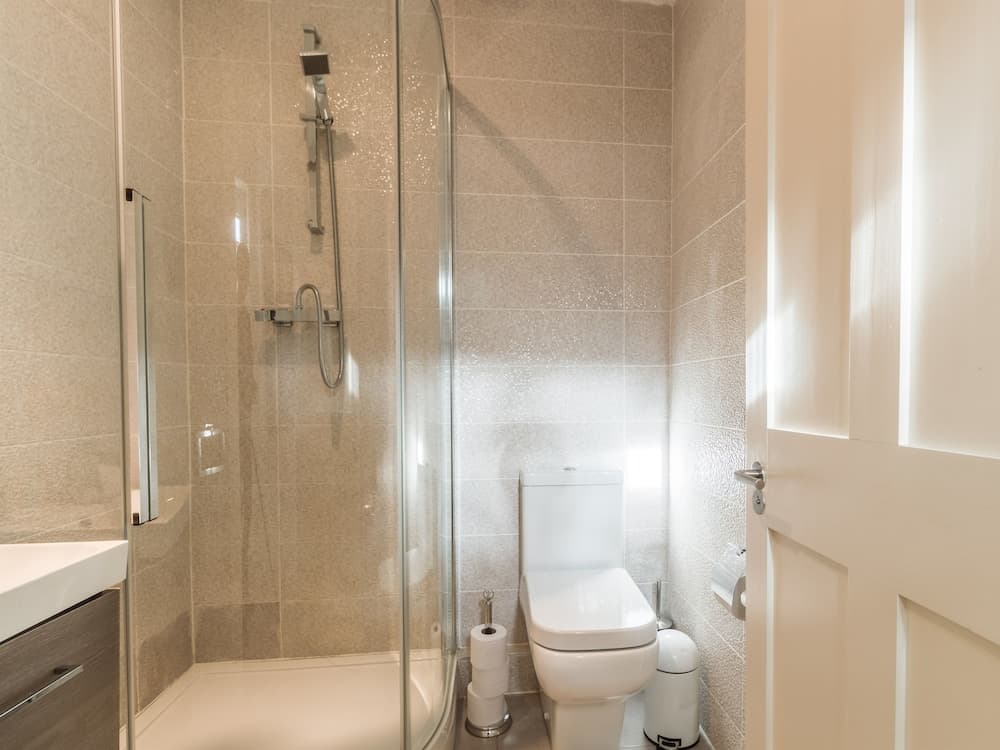 The Eamon DeVelara Suite - hiphipstay