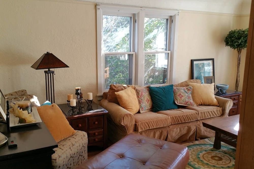 Modern Smarthouse Dual Fuel Range