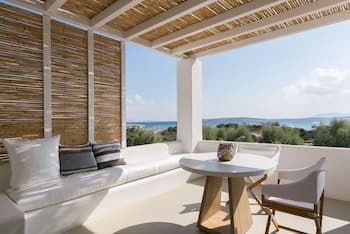 Seven Santa Maria Paros Boutique Hotel