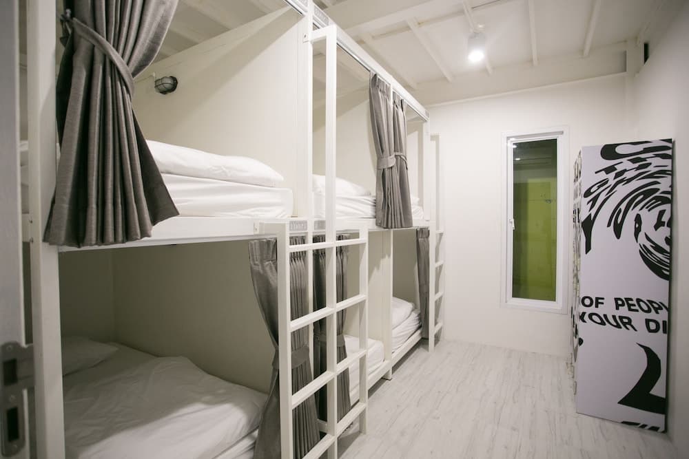 The Street Hostel Koh Lipe - Adult Only