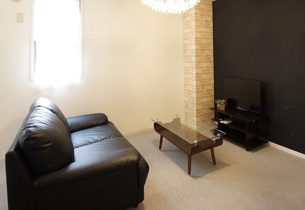 Osaka Village Apartment