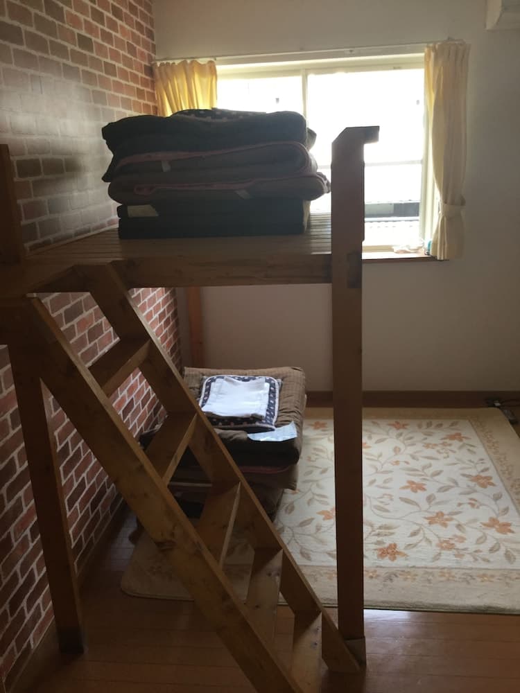 Kumamoto Guesthouse Little Asia - Hostel