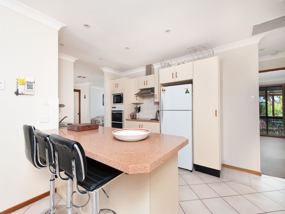 Wildflowers at Fingal Bay