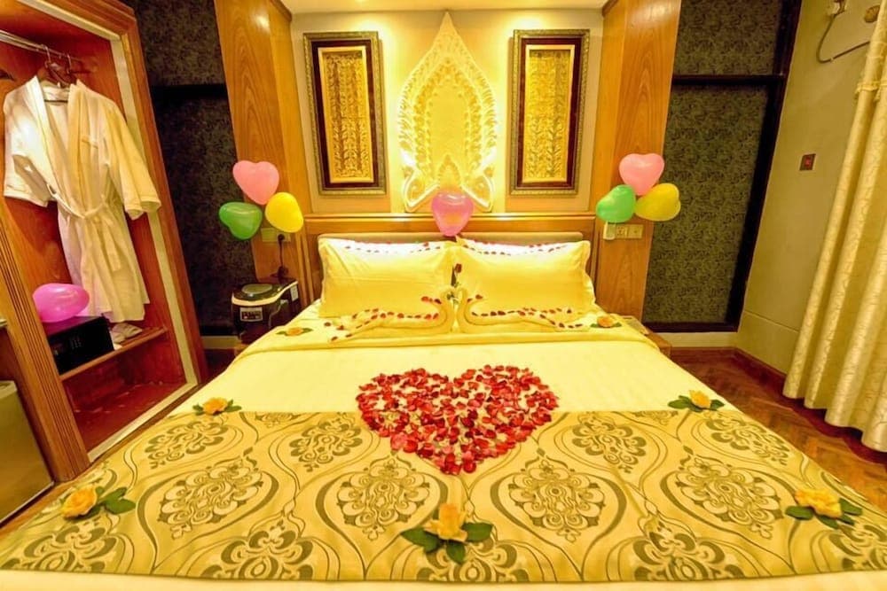 Shwe Taung Tan Hotel Lake View