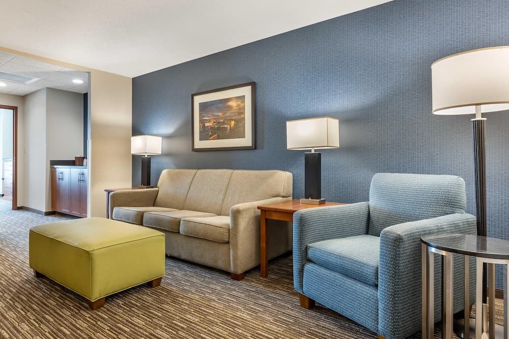 Drury Plaza Hotel Columbia East