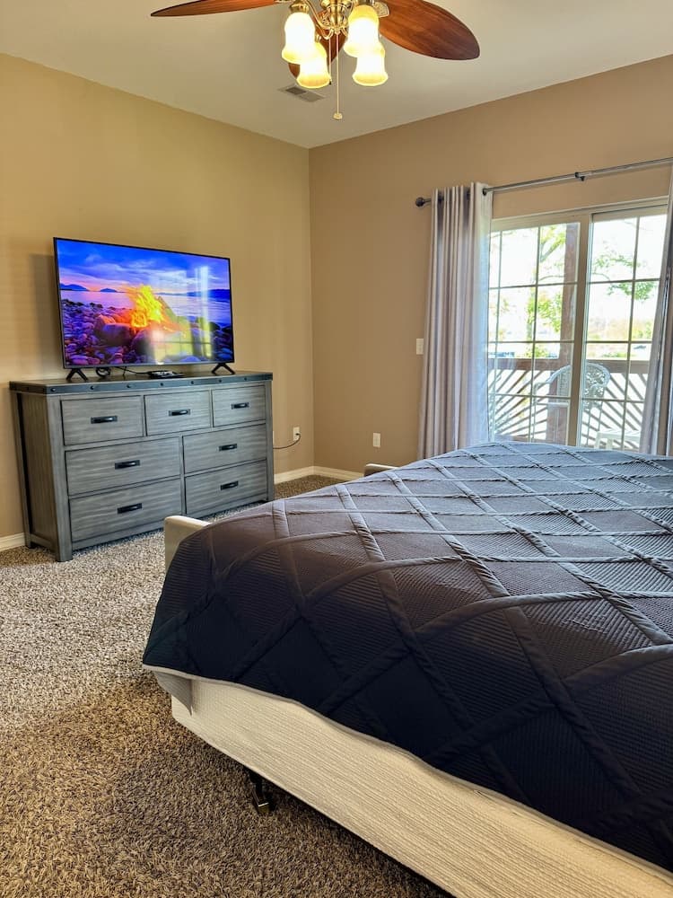 Lower Level Vacation Condo  B-3 at Vickery Resort by RedAwning