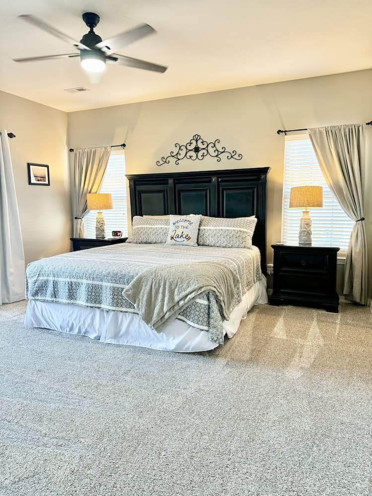 Walk-in level Vacation Condo B-6 Near Lake by RedAwning