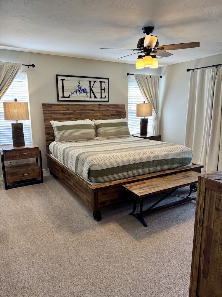 Lakefront Vacation Condo A-1 with Large Private Balcony by RedAwning