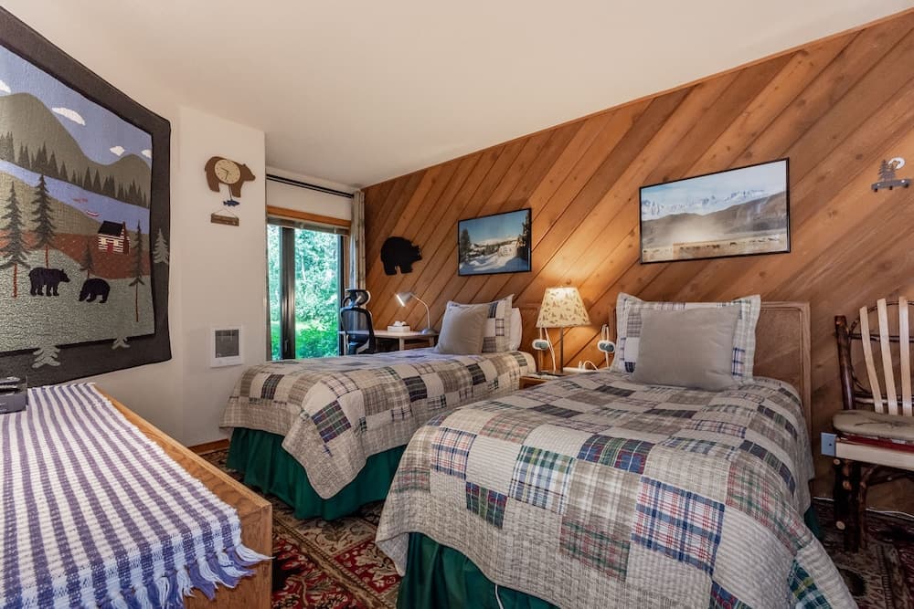 Snowcreek 464 - Phase III