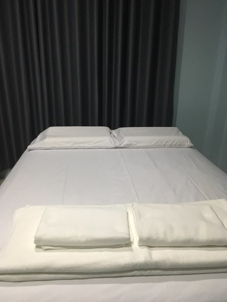 Khao Sok Secret - Hostel