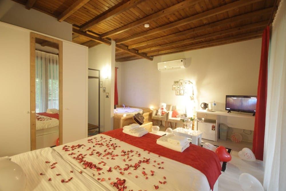 Kirkpinar Otantik Otel