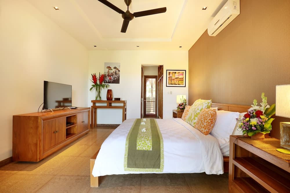 The Hotman Paris II Seminyak