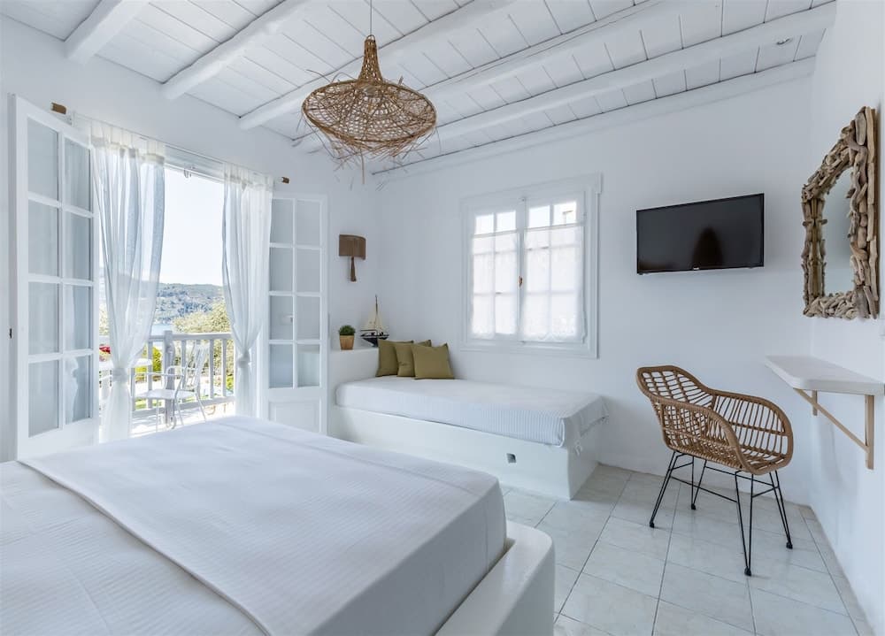 Evlalia Studios & Villas