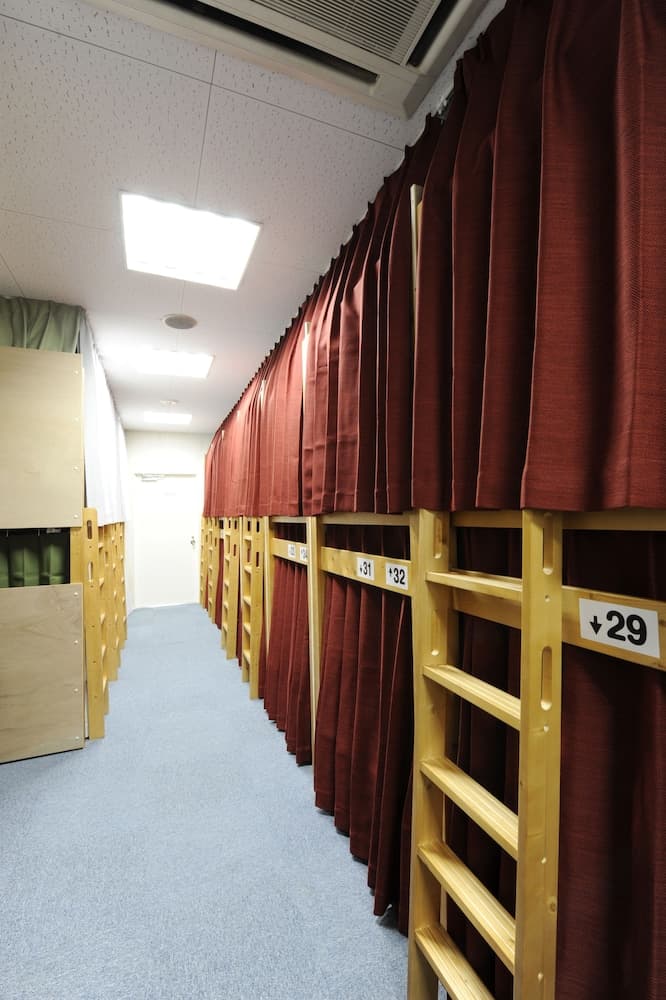 SEACRET BASE EBISUTEI SOUZOU with SAKE BAR - Hostel