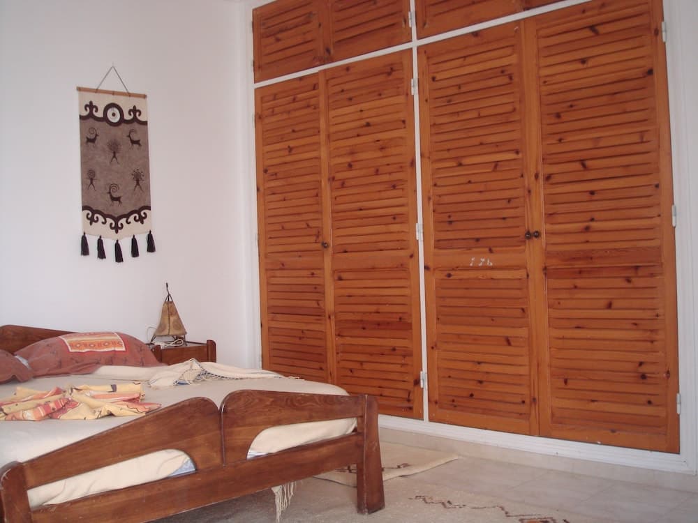 Partie de pittoresque maison en bord de mer