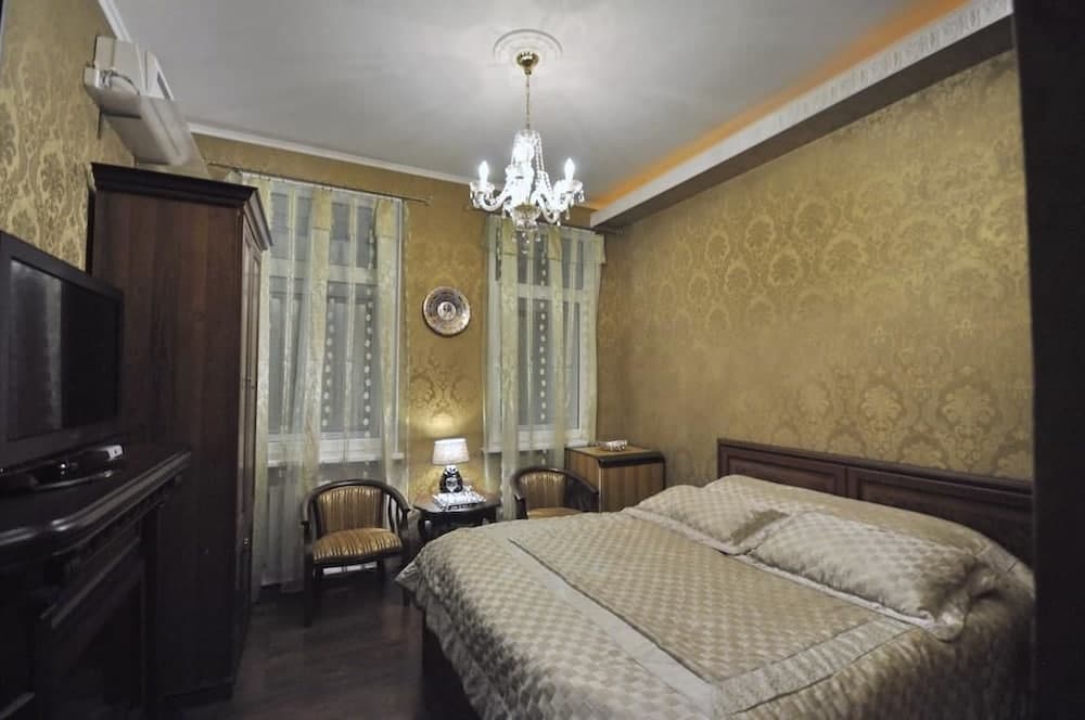 V.S. Apart Central Plaza