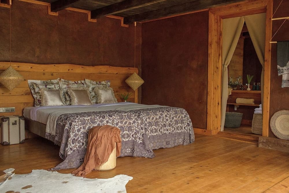 Olengoti Safari Camp - East Africa Camps