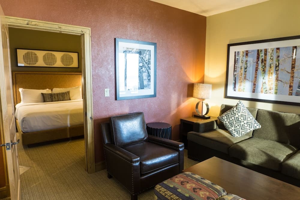 Newly updated in Canyons Village Next to Slopes by RedAwning