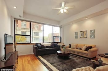 Reserve Rentals South Loop