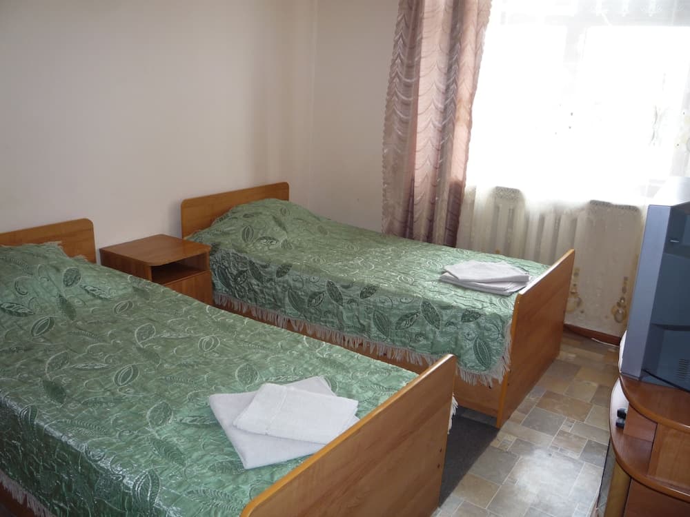 Gostiny Dvor Hotel - Hostel