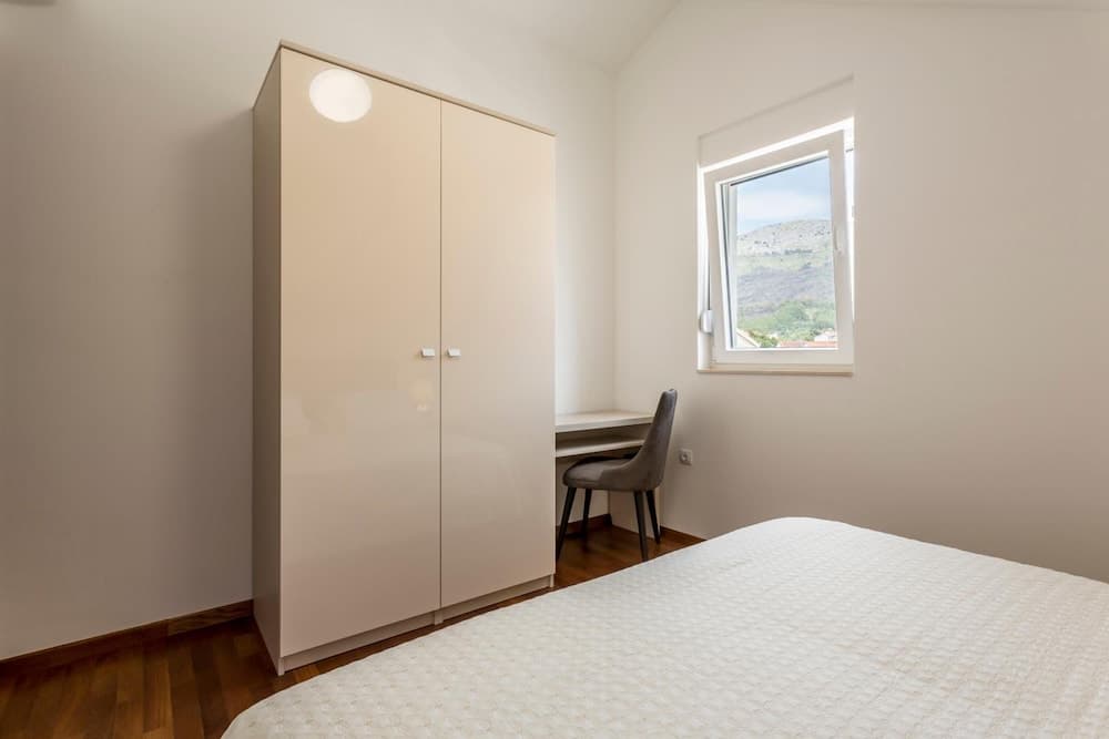 Beach Residence with pool and sea view