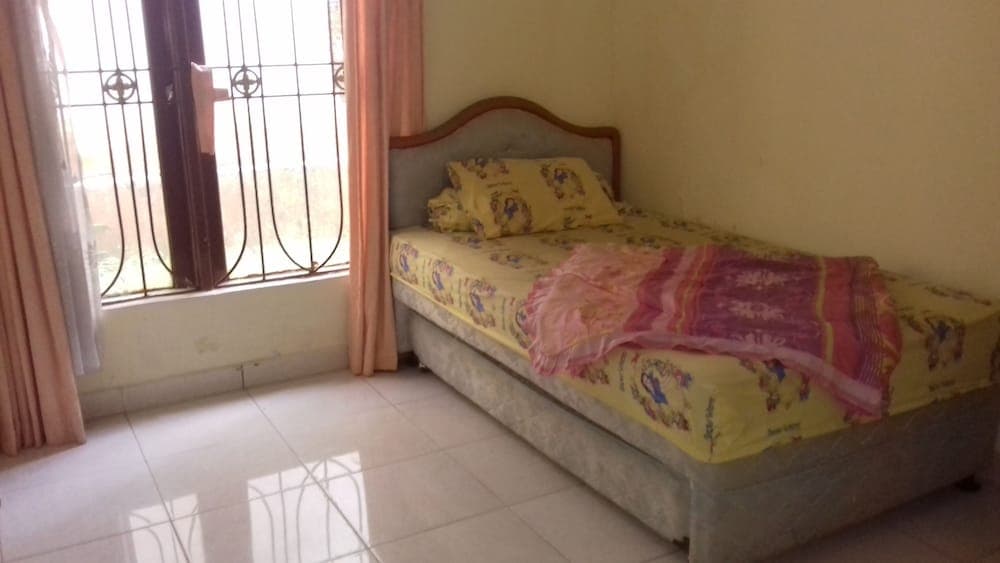 Villa Kota Bunga Semanggi