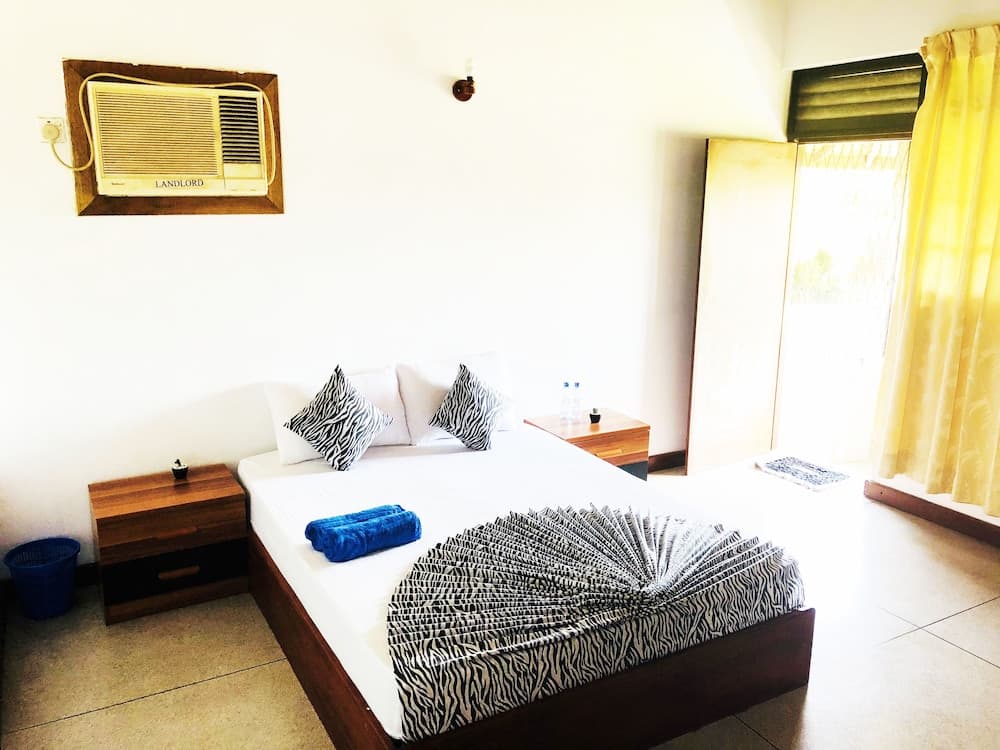 Trip 'N' Chill Hostels Colombo Airport