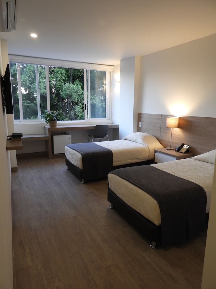 Park V Hotel & Suites