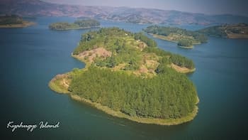 Lake Bunyonyi Eco Resort