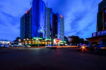 Igar Plaza Hotel