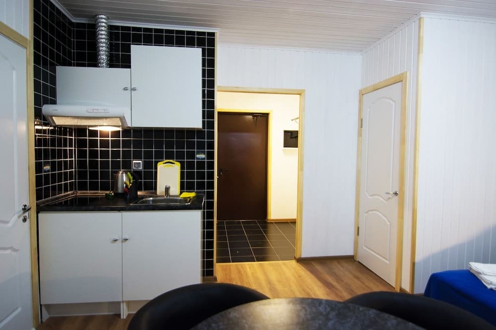 Shishki na Lampushke - Finnish Kalevala