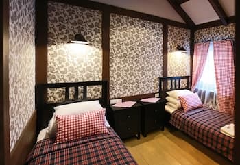 Shishki na Lampushke - Bavarsky Khutor