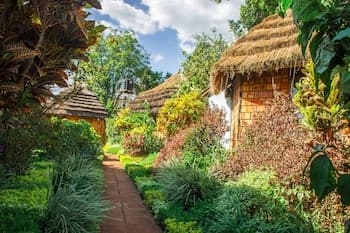 New Court View Hotel