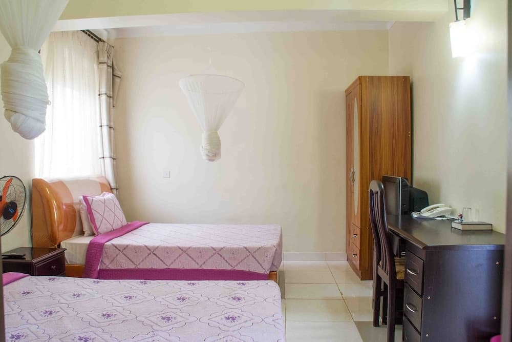 The Dove's Nest Hotel