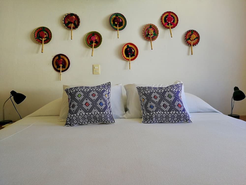 Amanecer y Mañana Private Room - Tulum Town