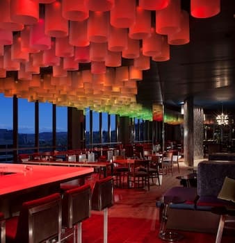 The Porter Portland, Curio Collection by Hilton