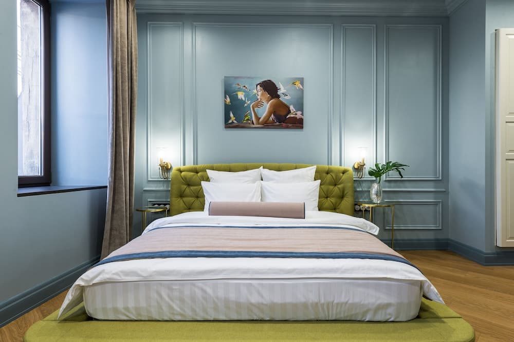 Boutique Apartment 26 16